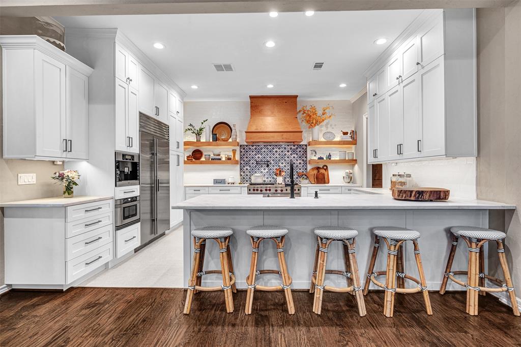 Willow Bend Lakes Ph Four - Residential