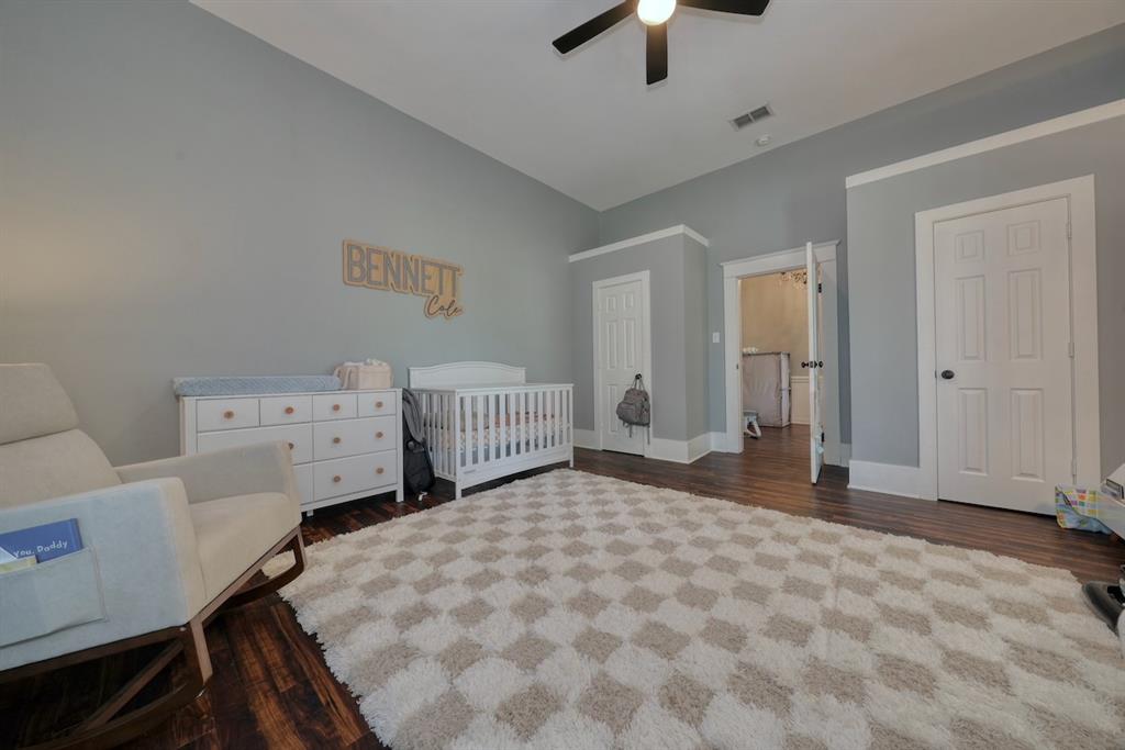 QUEVADA THOMAS - Residential