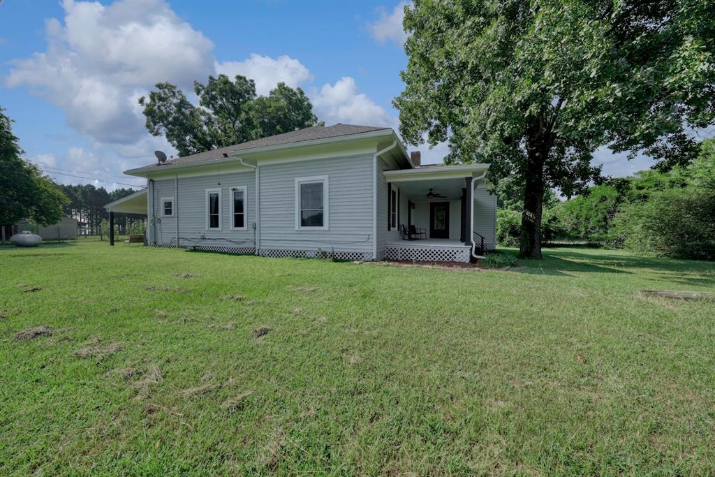 QUEVADA THOMAS - Residential