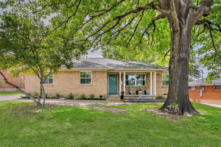 Charming ranch style home in the heart of Lochwood, one of Dallas’ most desirable neighborhoods. This thoughtfully updated three bedroom, two bathroom home offers a seamless blend of character and modern comfort with a true move in ready feel. Warm, inviting spaces flow throughout, creating an atmosphere that feels both elevated and easy to live in.

The kitchen and main living areas have been beautifully refreshed, while the flexible layout allows for everyday living, entertaining, or working from home. Natural light fills the interior, enhancing the home’s welcoming feel and highlighting the updates throughout.

Ideally located within walking distance to Lockwood Park and the neighborhood elementary school, this home offers a lifestyle rooted in both convenience and community. A short drive brings you to the local library, while nearby White Rock Lake provides endless opportunities for outdoor enjoyment. Lochwood is known for its strong sense of community, with year round neighborhood events that make it a truly special place to call home.

Outside, both the front and backyard offer generous space for relaxing, hosting, or play, making it just as functional outdoors as it is inside. Set within an established neighborhood known for its charm, location, and connectivity, this home is a standout opportunity in Lochwood.