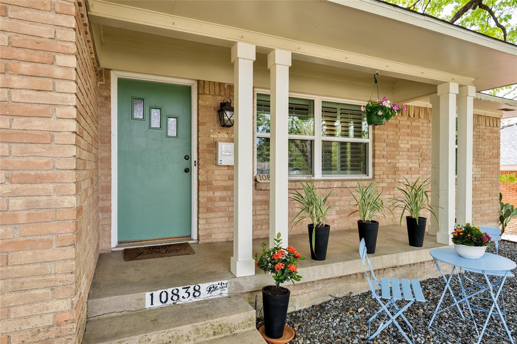 10838 Caprock Circle