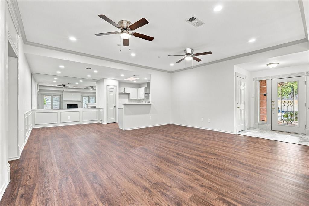 617 Renaissance Place