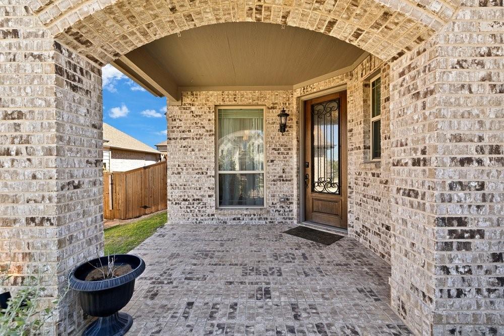 914 Park Vista Drive