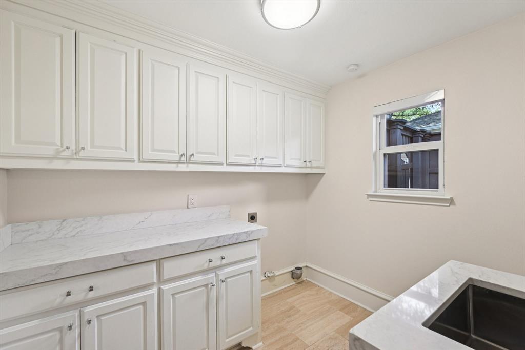 Windsor Park 08 - Residential