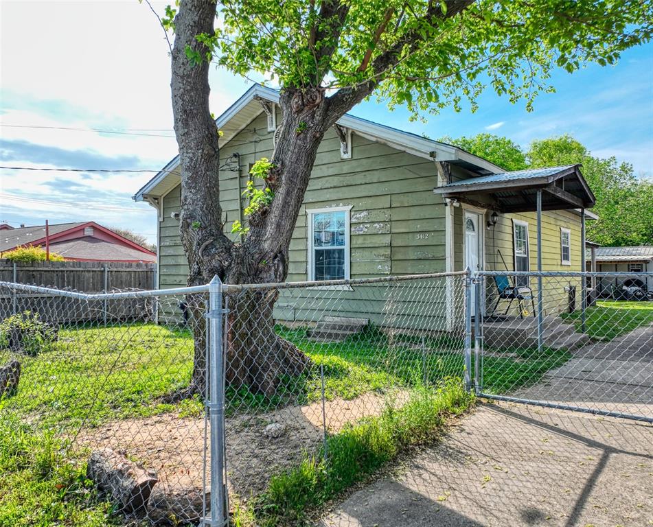 Acreage Estates 2 - Residential