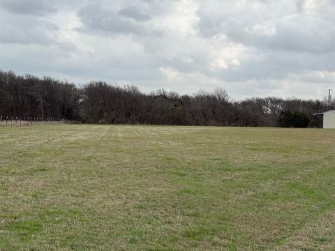 Tiny photo for 15542 Gholson Road, Waco, TX 76705 (MLS # 21200186)