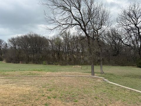 Tiny photo for 15542 Gholson Road, Waco, TX 76705 (MLS # 21200186)