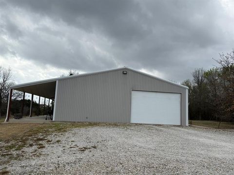 Tiny photo for 15542 Gholson Road, Waco, TX 76705 (MLS # 21200186)