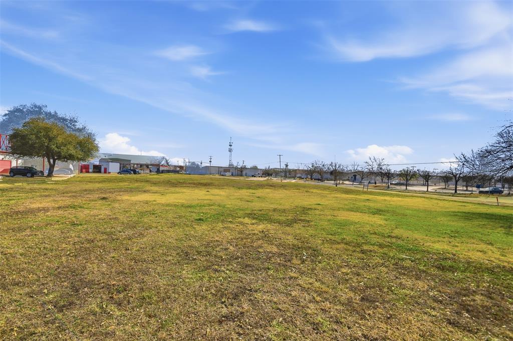 Rowlett Bus Park 02 - Land