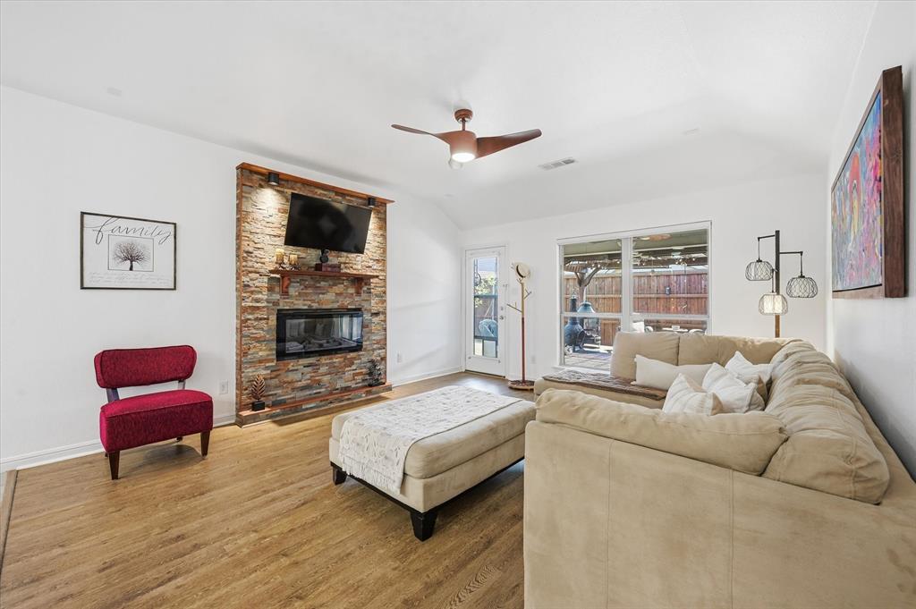 Fossil Park Estates - Residential