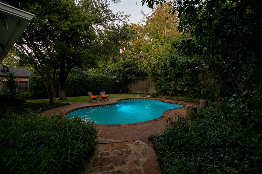 1929 Forest Park Boulevard