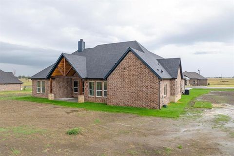 A home in Leonard