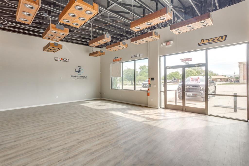 Southtown Center Add - Commercial Sale
