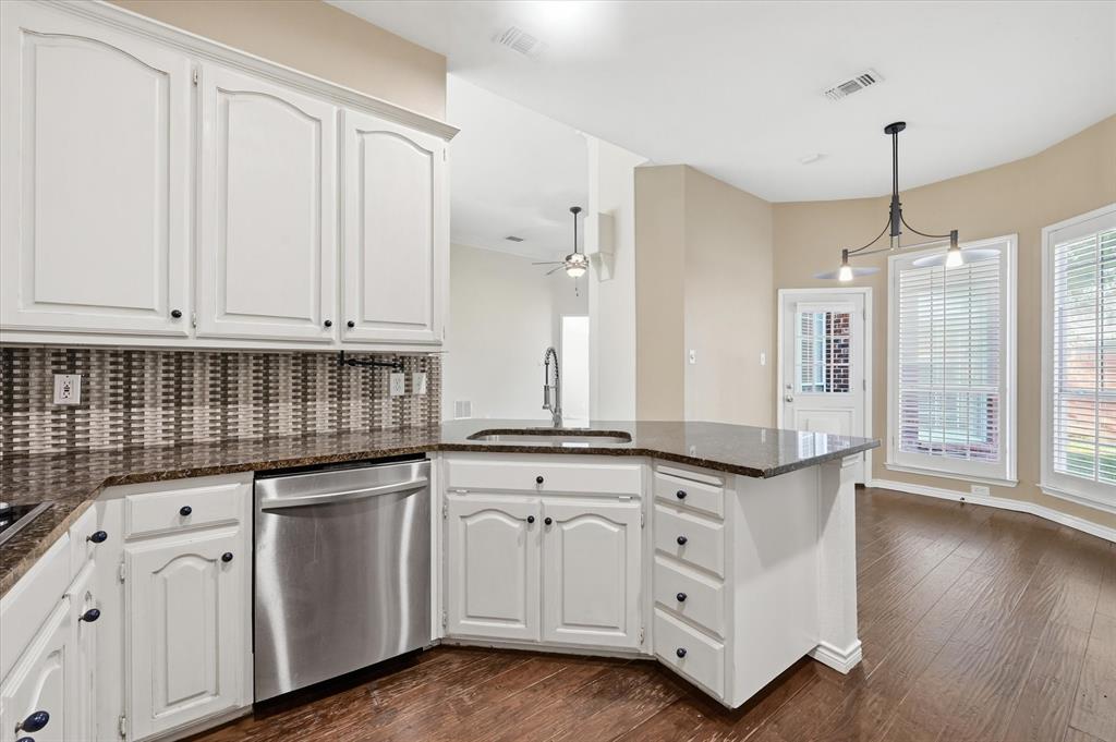 Glen Cove Village Rep - Residential