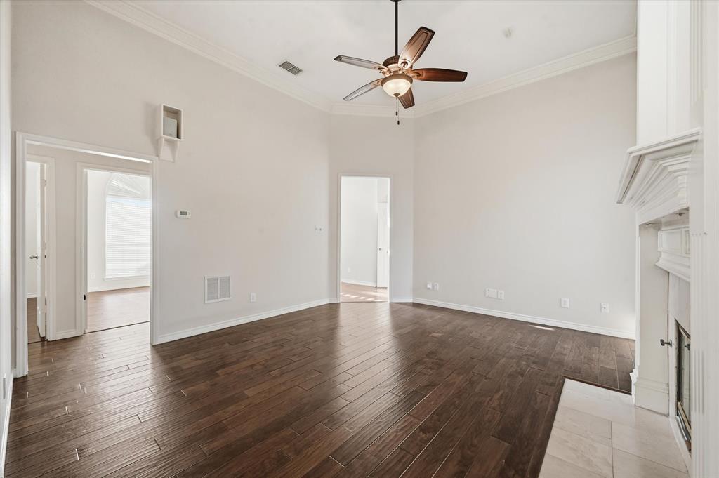 Glen Cove Village Rep - Residential
