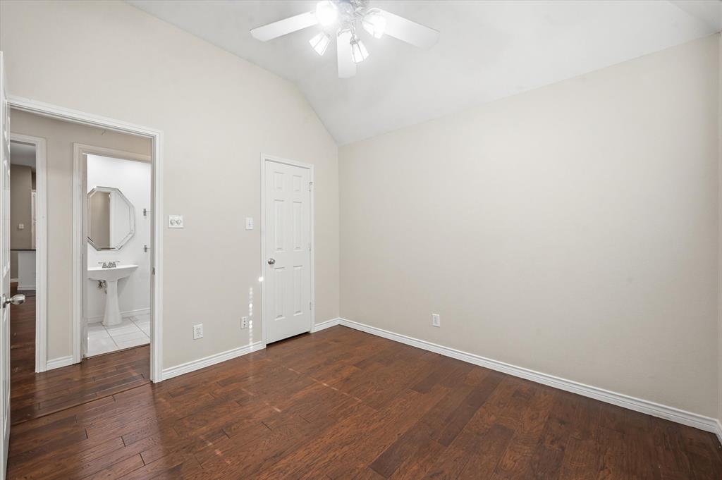 Glen Cove Village Rep - Residential