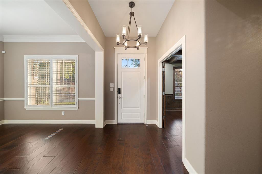 3336 Columbus Drive