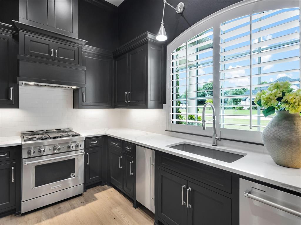 Hidden Creeks Pointe - Residential