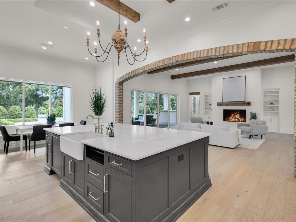 Hidden Creeks Pointe - Residential