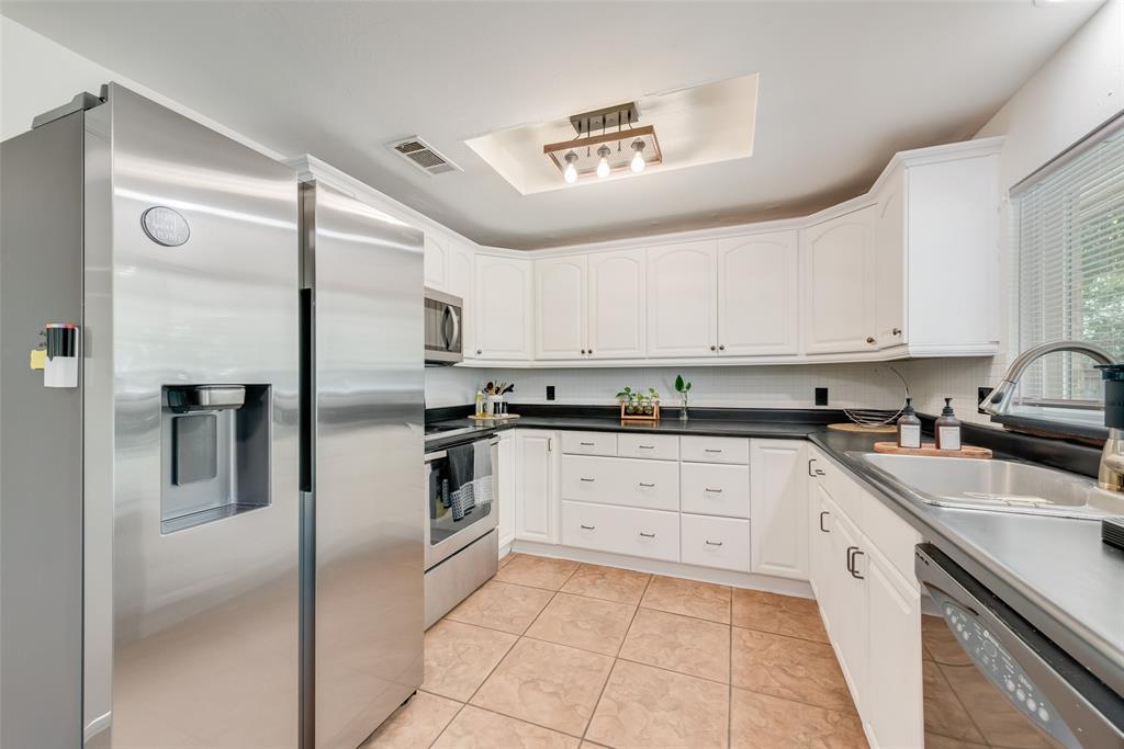 5623 Shady Hill Lane