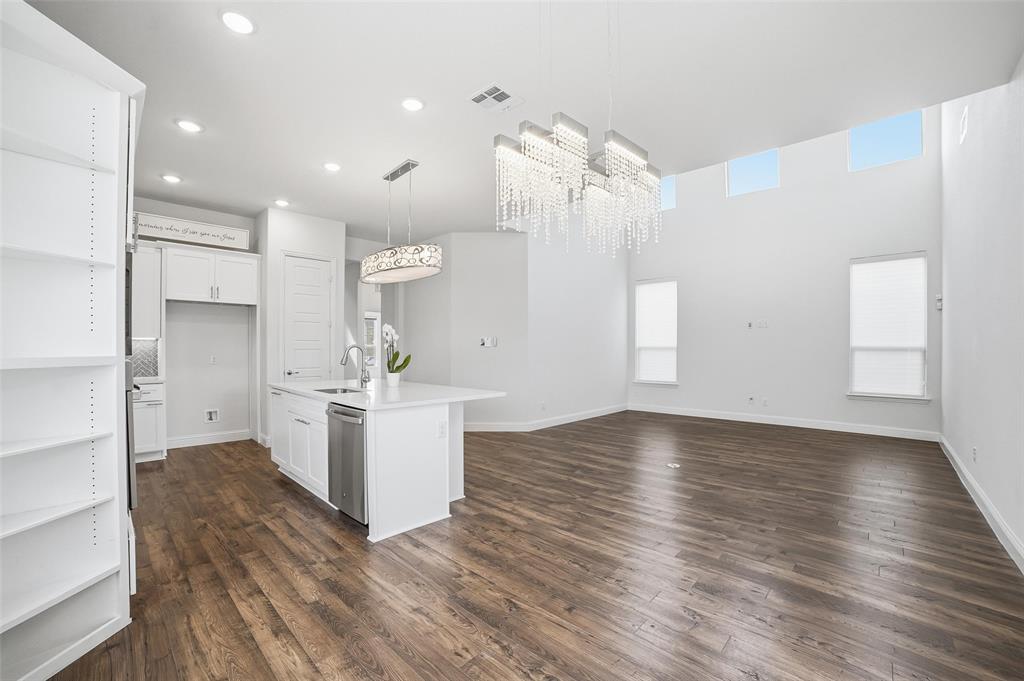 Station Ph 1 - Residential