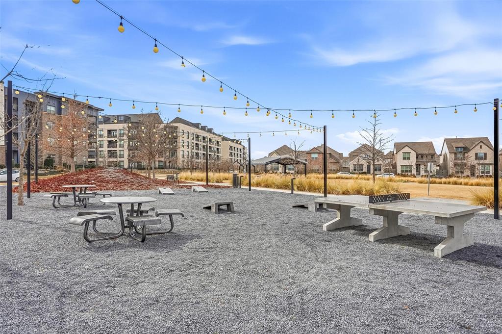 Station Ph 1 - Residential