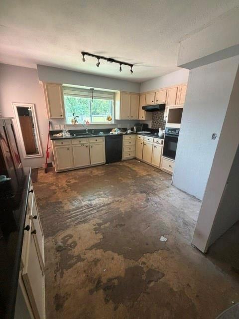 4 Glencove Circle