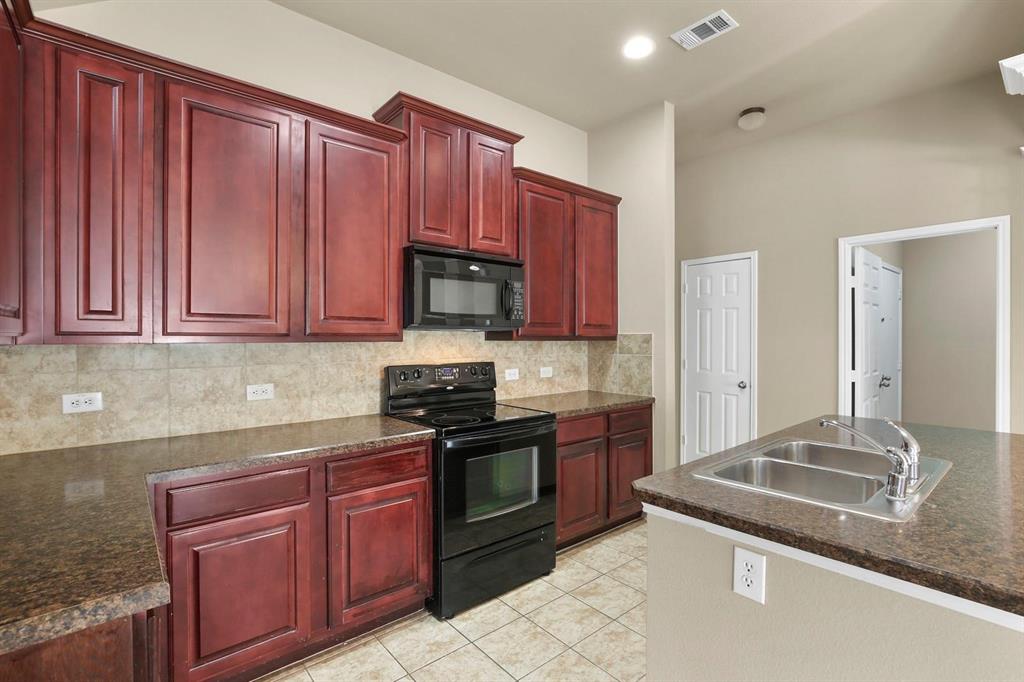 Heatherwood Ph One - Residential Lease