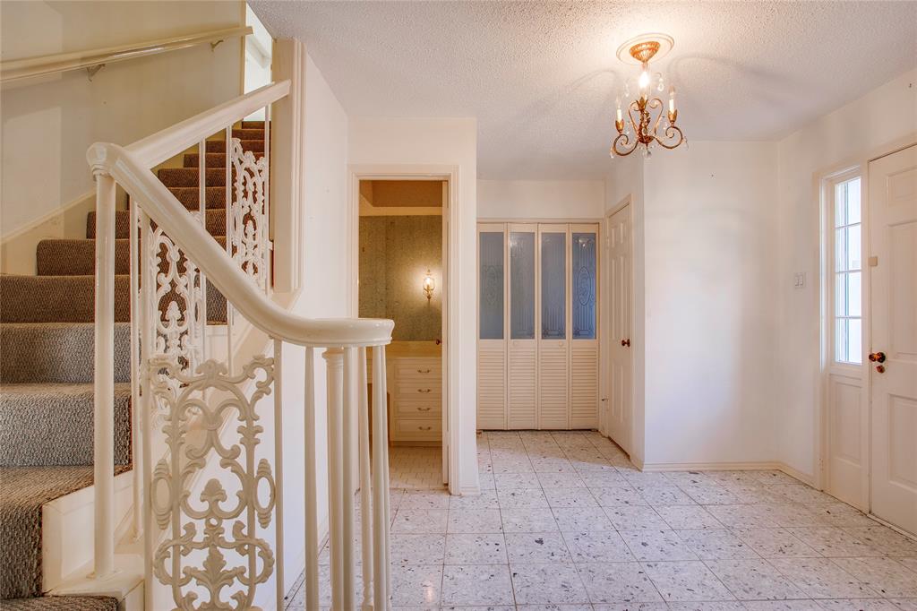 9630 Ravensway Drive