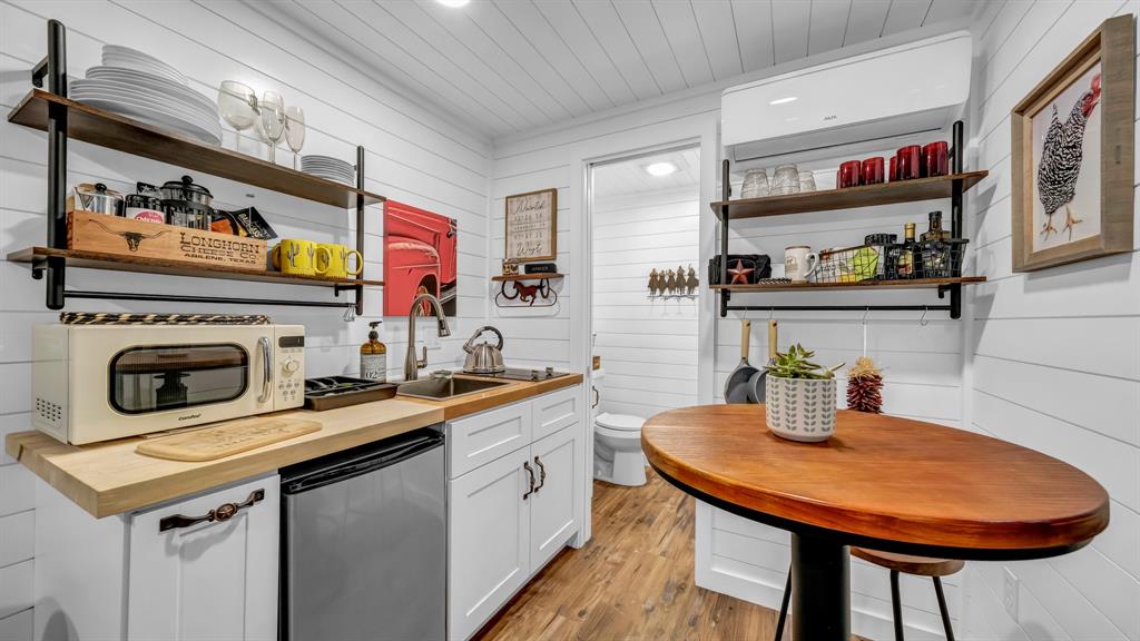 Lantana - Residential