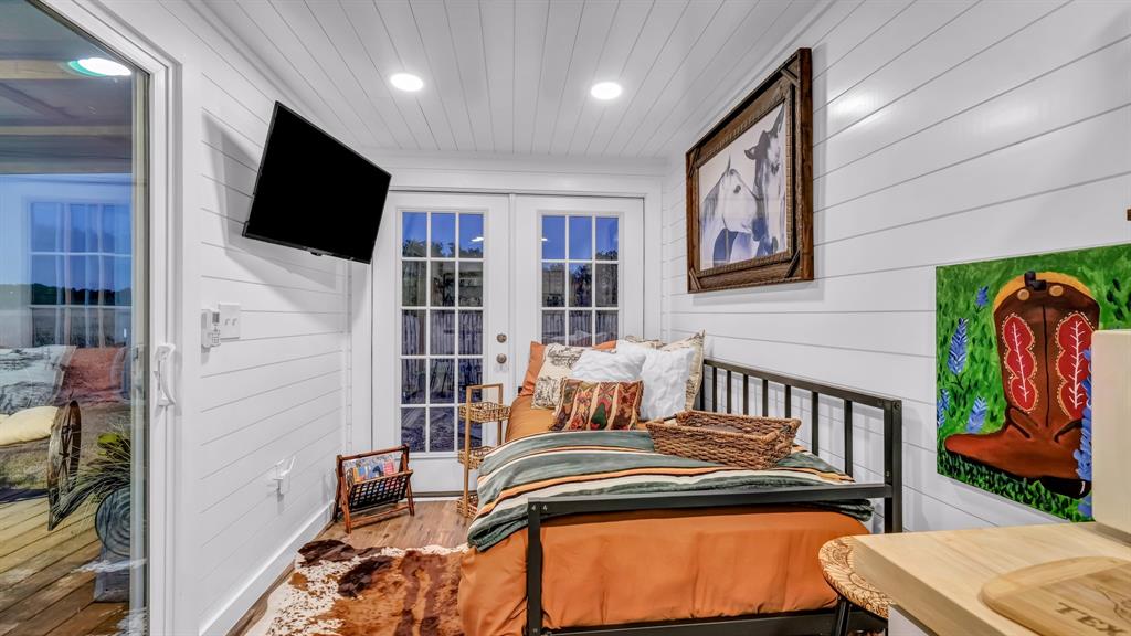 Lantana - Residential