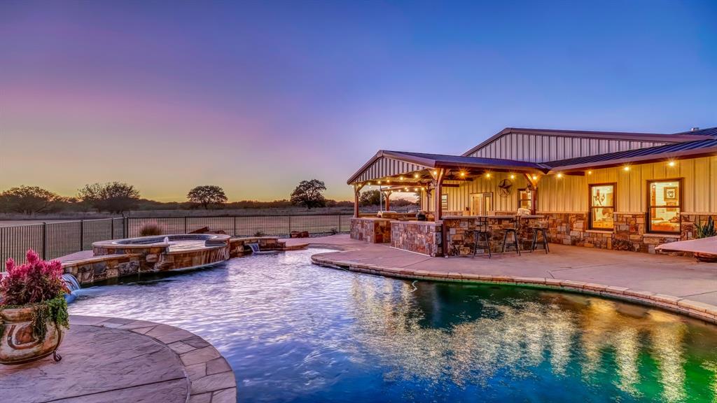 Lantana - Residential