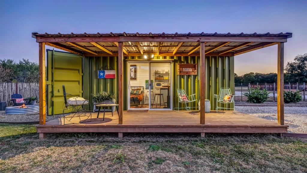 Lantana - Residential