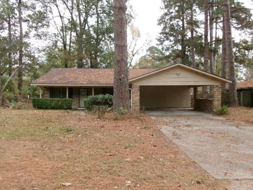Good sized home in Yarbrough Subdivision, not far from Cross Lake!  Large front yard with plenty of pine trees.  Good sized back yard with shed.  Large living room with cozy fireplace.  Come check out this deal that needs some TLC before it is gone.  This property may qualify for Seller Financing (Vendee).  See agent remarks.