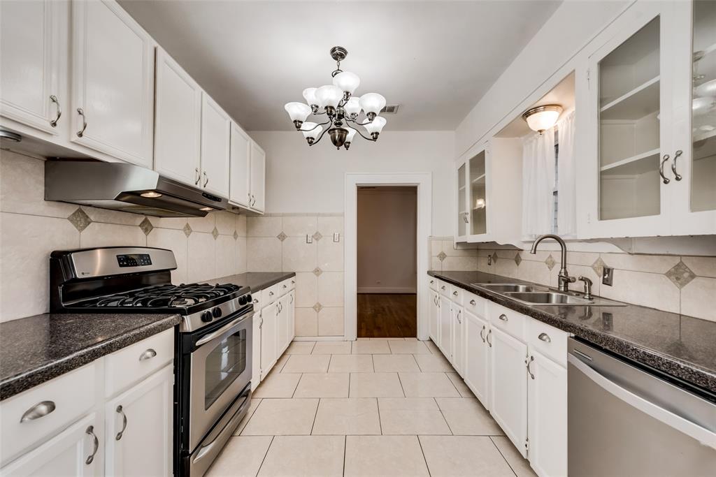 Lakewood Heights - Residential Lease