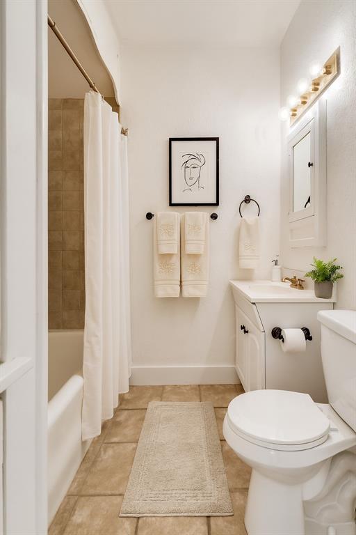 Lakewood Heights - Residential Lease