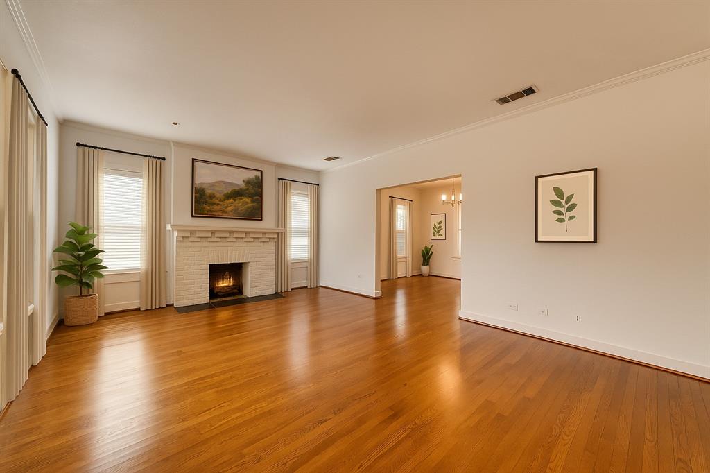 Lakewood Heights - Residential Lease