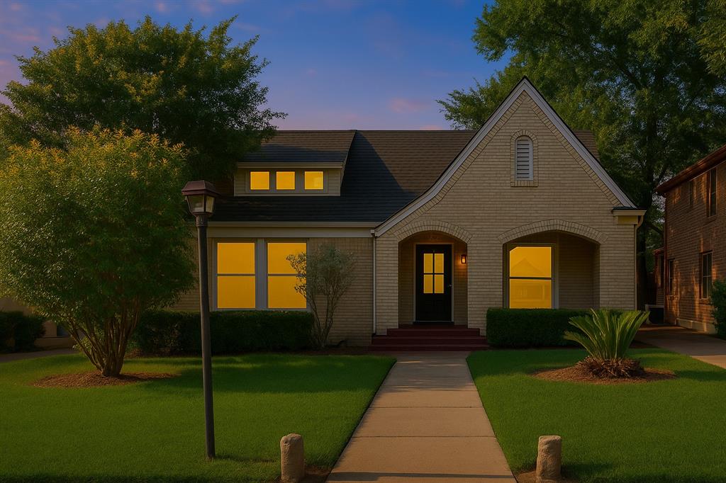 Lakewood Heights - Residential Lease