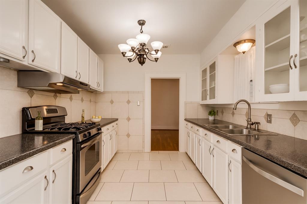 Lakewood Heights - Residential Lease