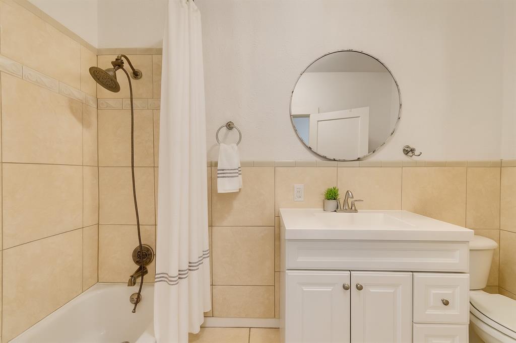 Lakewood Heights - Residential Lease