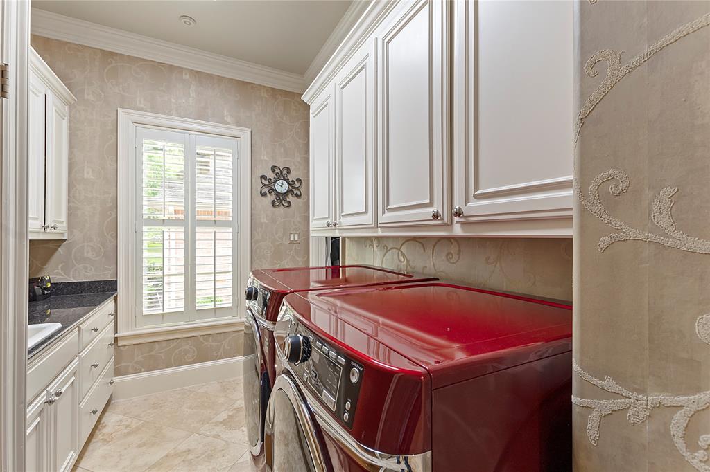 Bridgepointe - Residential