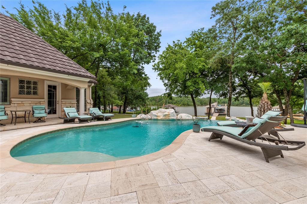 Bridgepointe - Residential