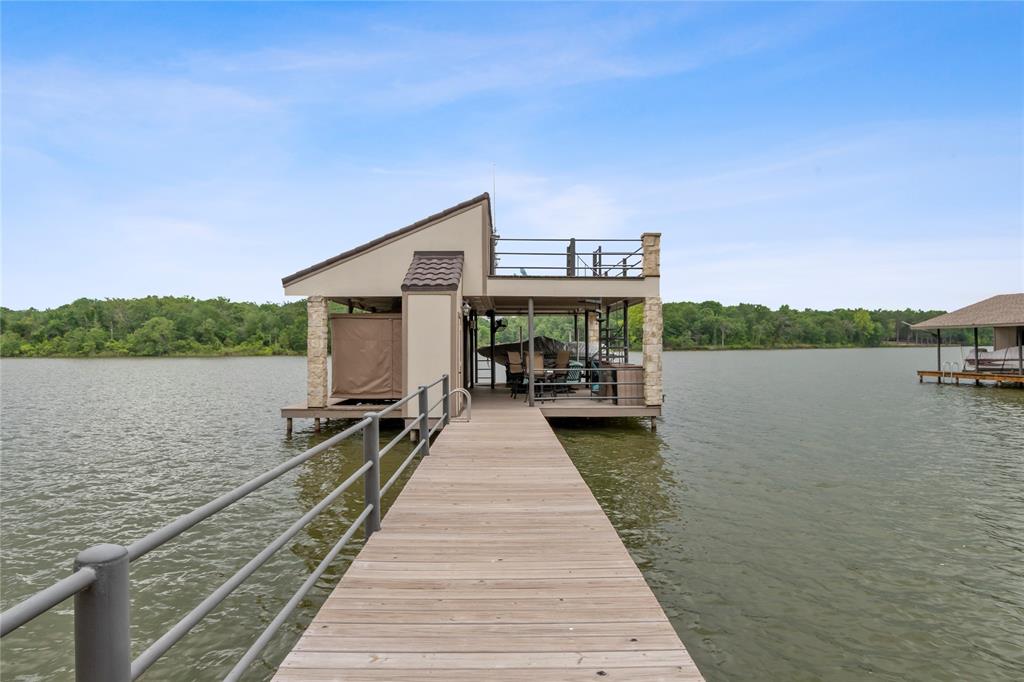 Bridgepointe - Residential