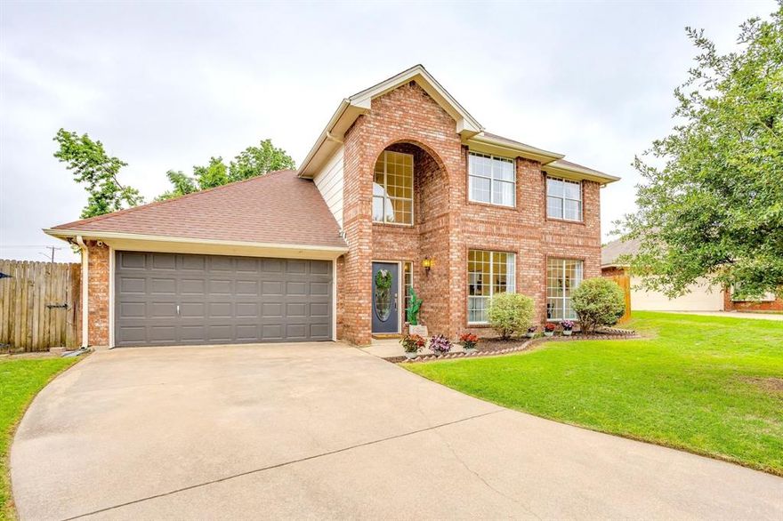 Sellers are motivated! Say Hello to this beautifully remodeled four-bedroom, two-and-a-half-bathroom home perfectly positioned on an oversized lot featuring one of the largest backyards in the neighborhood. Thoughtfully updated and full of charm, this home offers a warm and inviting layout designed for both everyday living and entertaining. Inside, you’ll find a cozy wood-burning fireplace, an updated kitchen complete with a charming eat-in nook, and flexible living spaces that adapt effortlessly to your lifestyle. Enjoy the elegance of a formal dining room along with an upstairs bonus space ideal for a second living area, home office, game room, media room, or private guest retreat. Step outside to enjoy the expansive backyard featuring a large covered patio complete with ceiling fans, a true Texas essential for relaxing and entertaining year-round. A storage shed adds even more convenience, while the oversized yard offers endless possibilities with plenty of space to garden, play, host gatherings, add a pool, or create the backyard oasis your heart desires. Reverse osmosis water dispenser conveniently located in the kitchen for easy access to purified drinking water.Conveniently located just off the Chisholm Trail Tollway, this home offers easy access to downtown Fort Worth, TCU, Tarleton State University Fort Worth Campus, Trinity Valley School, and an abundance of nearby shopping, dining, and entertainment options. New downstairs HVAC unit and garage door opener. Entryway mud bench system, playroom cabinets,  kitchen island and trash & recycle cabinet to convey. All information contained herein is deemed reliable but not guaranteed. Buyer and buyer’s agent to verify all information.