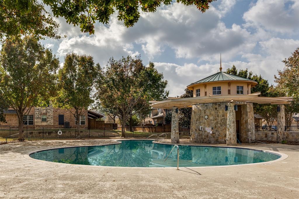 Quail Creek Twnhs Add - Residential