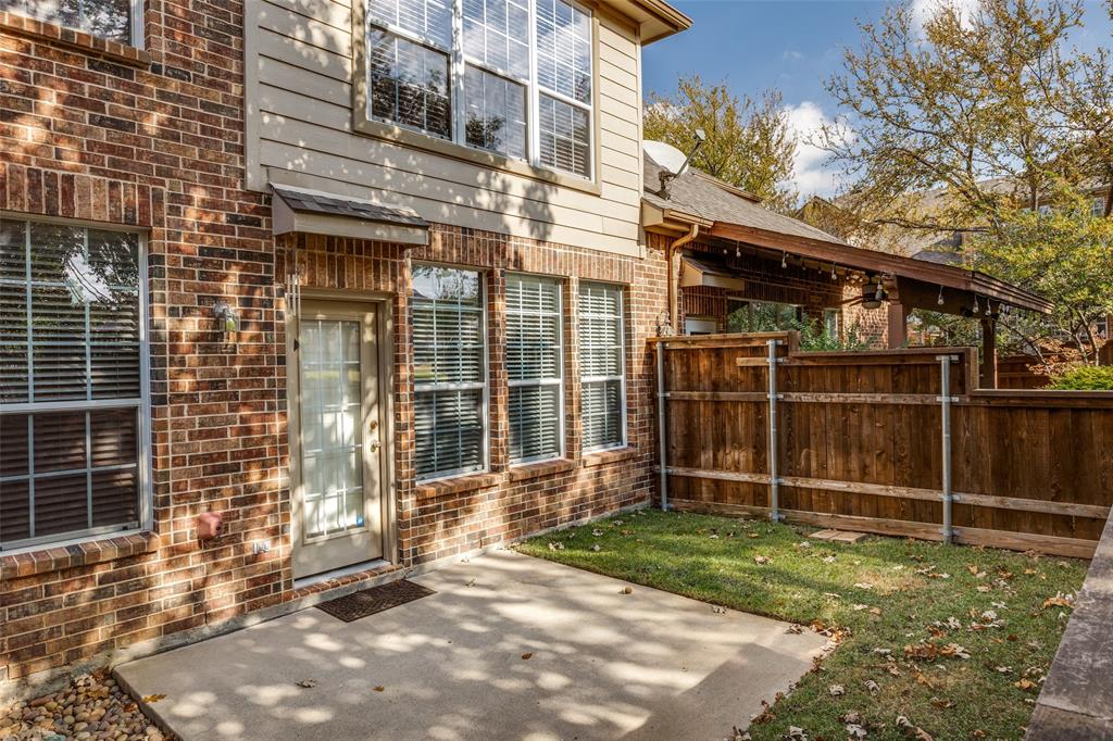 Quail Creek Twnhs Add - Residential