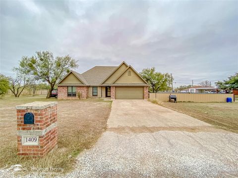 1409 Mesa Drive Baird TX 79504