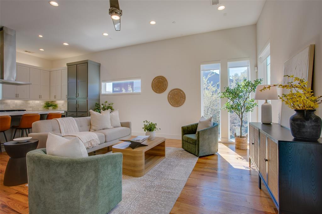 5711 Bryan Condos - Residential Lease