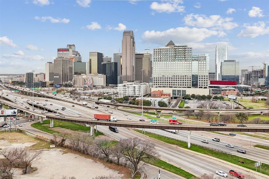 You have found it! Spacious, Stunning Townhome in the Heart of Dallas. Enjoy beautiful sunsets and views of the City from this Glorious Rooftop Terrace. This corner unit boast unmatched views of the city and is in close proximity of all the great entertainment Dallas has to offer! Within a stone throw away of Downtown, Uptown, Deep Ellum. Enjoy walks to Klyde Warren Park, runs on The Katy Trail, a night out at American Airlines Center! This amazing location puts you just minutes from Bishop Arts, Trinity Groves, Lower Greeenville, White Rock Lake and has an abundance in choices for coffee shops, restaurants, grocery stores... Whether you prefer Whole Foods, Sprouts, Trader Joe's, Tom Thumb, all are within just minutes, you will love the convenience of this prime location! This home features many updates, renovated master shower, renovated guest suite shower, refinished rooftop terrance and sound proof window, beautiful natural light! 

Information deemed reliable but not guaranteed.