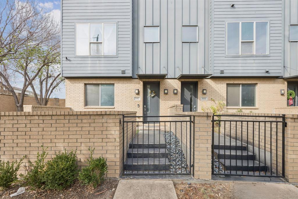 Flora Street Twnhms 01 - Residential